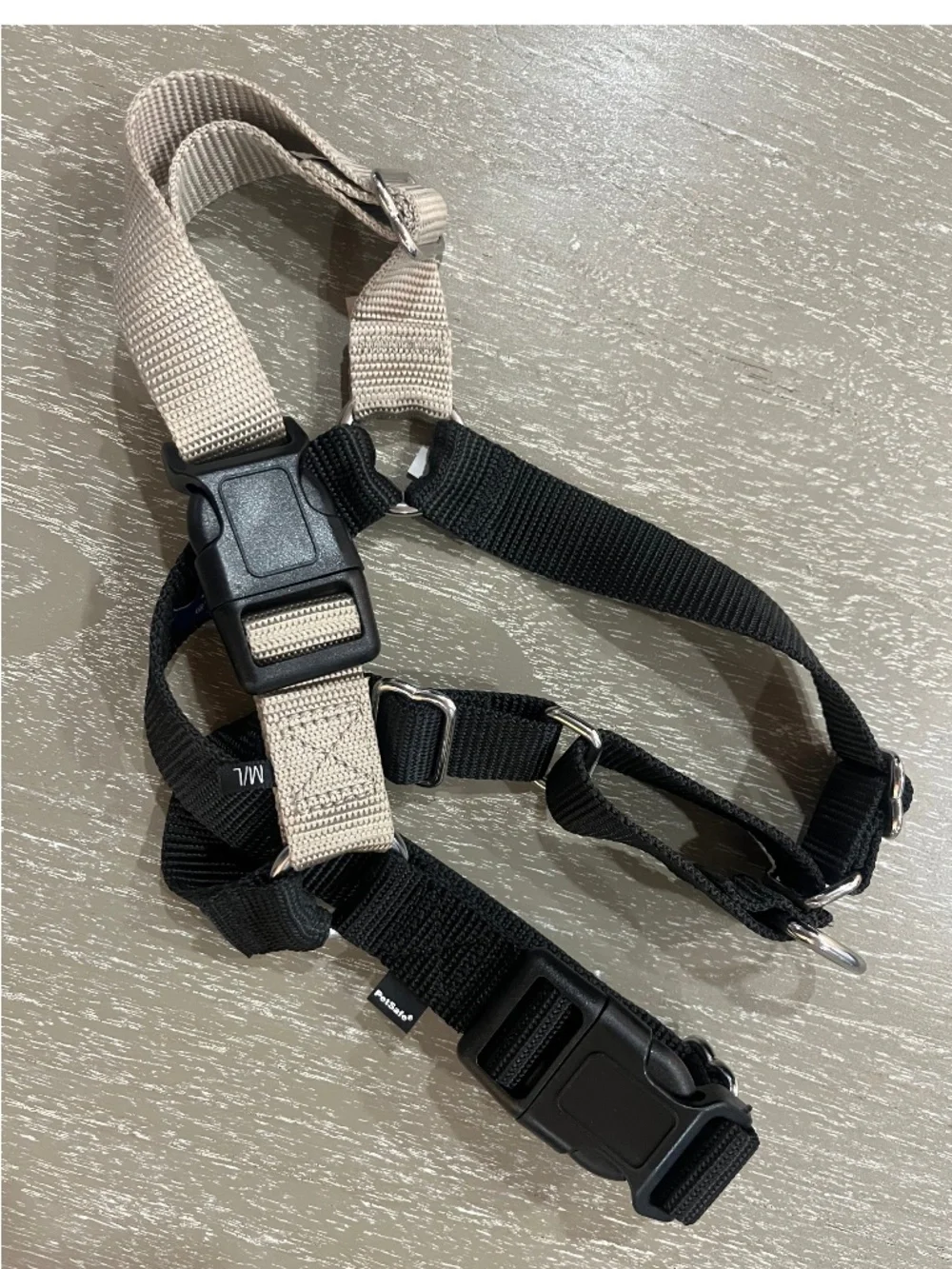 PetSafe® Easy Walk Dog Harness, No Pull Dog Harness Size M/L
